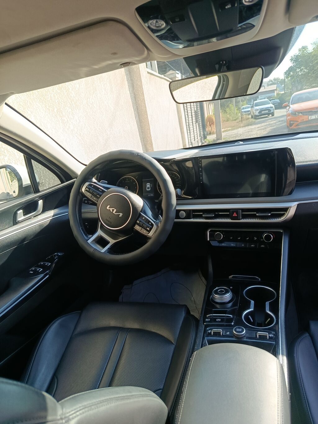 Продам Kia K5 2022, 2.0 л, автомат, газ, лифтбек: фото 3