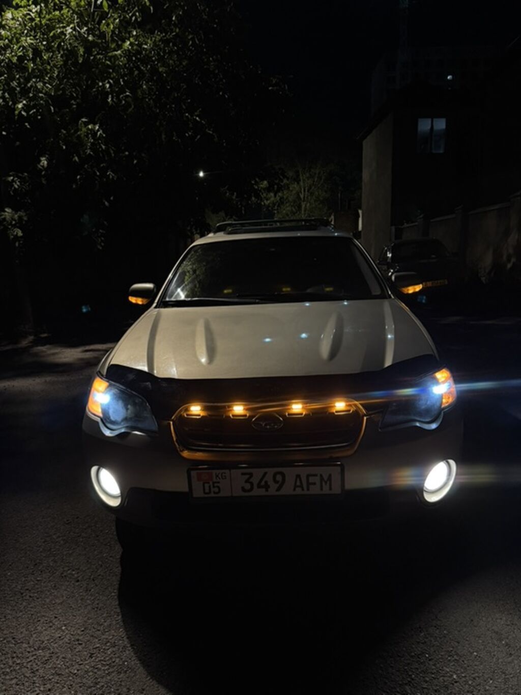 Subaru Outback: 2004 г., 3 л, Автомат, Газ, Универсал: фото 2