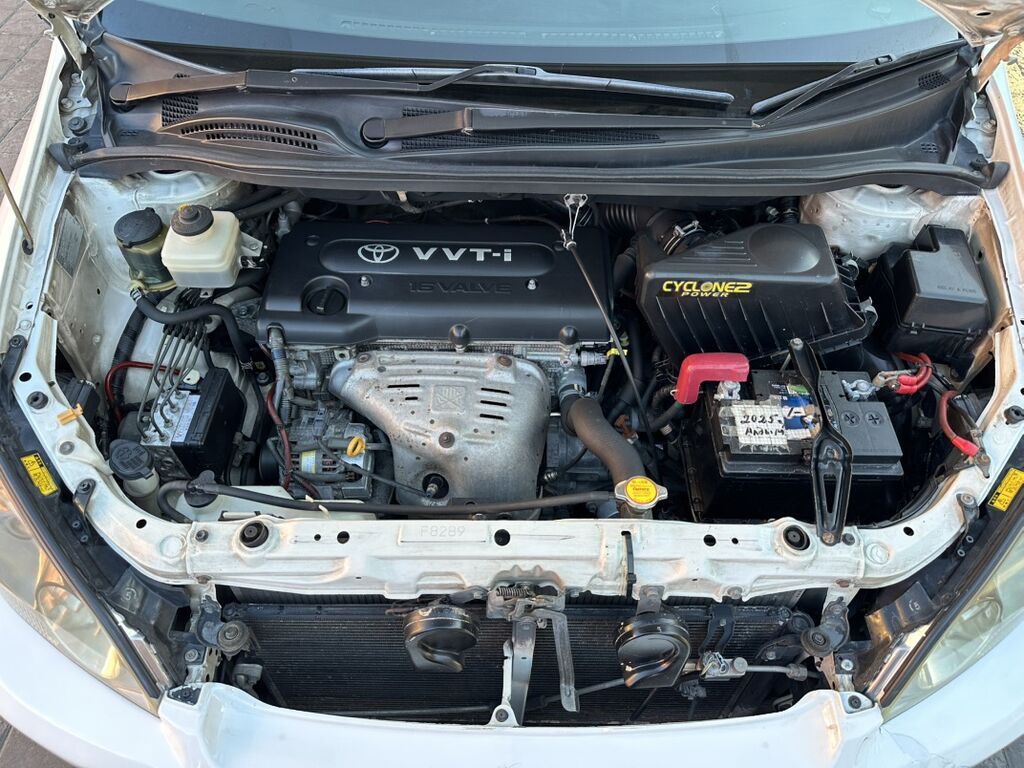Toyota Ipsum: 2003 г., 2.4 л, Бензин, Минивэн: фото 6