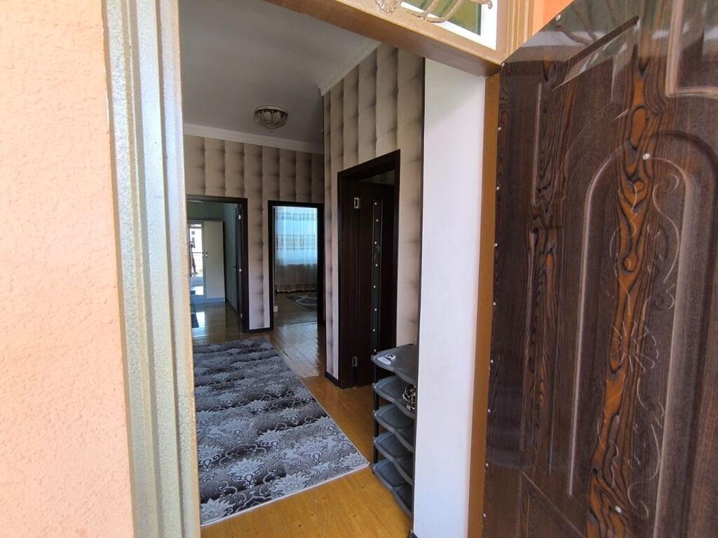6 otaqlı, 165 kv. m, Kredit yoxdur, Orta təmir