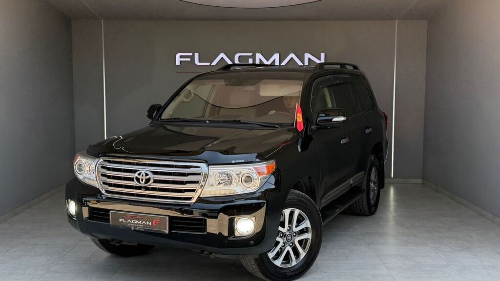 Toyota Land Cruiser: 2012 г., 4.6 л, Автомат, Бензин, Внедорожник: фото 4