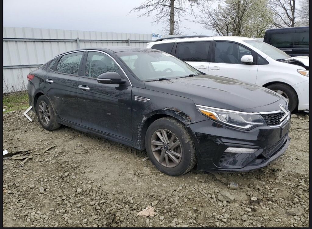Kia Optima: 2020 г., Автомат, Бензин, Седан: фото 1