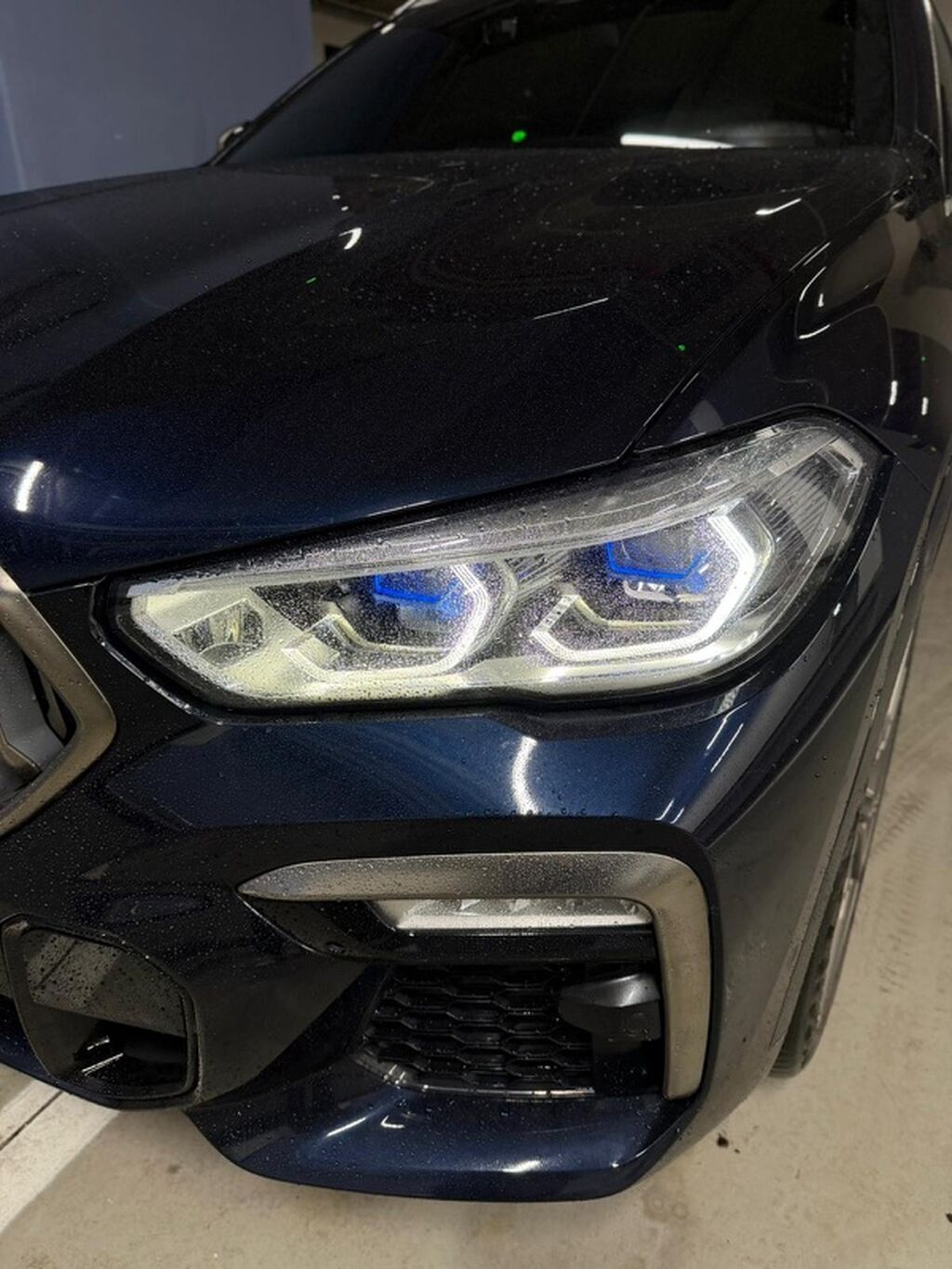 BMW X6: 2021 г., 4.4 л, Кроссовер: фото 6