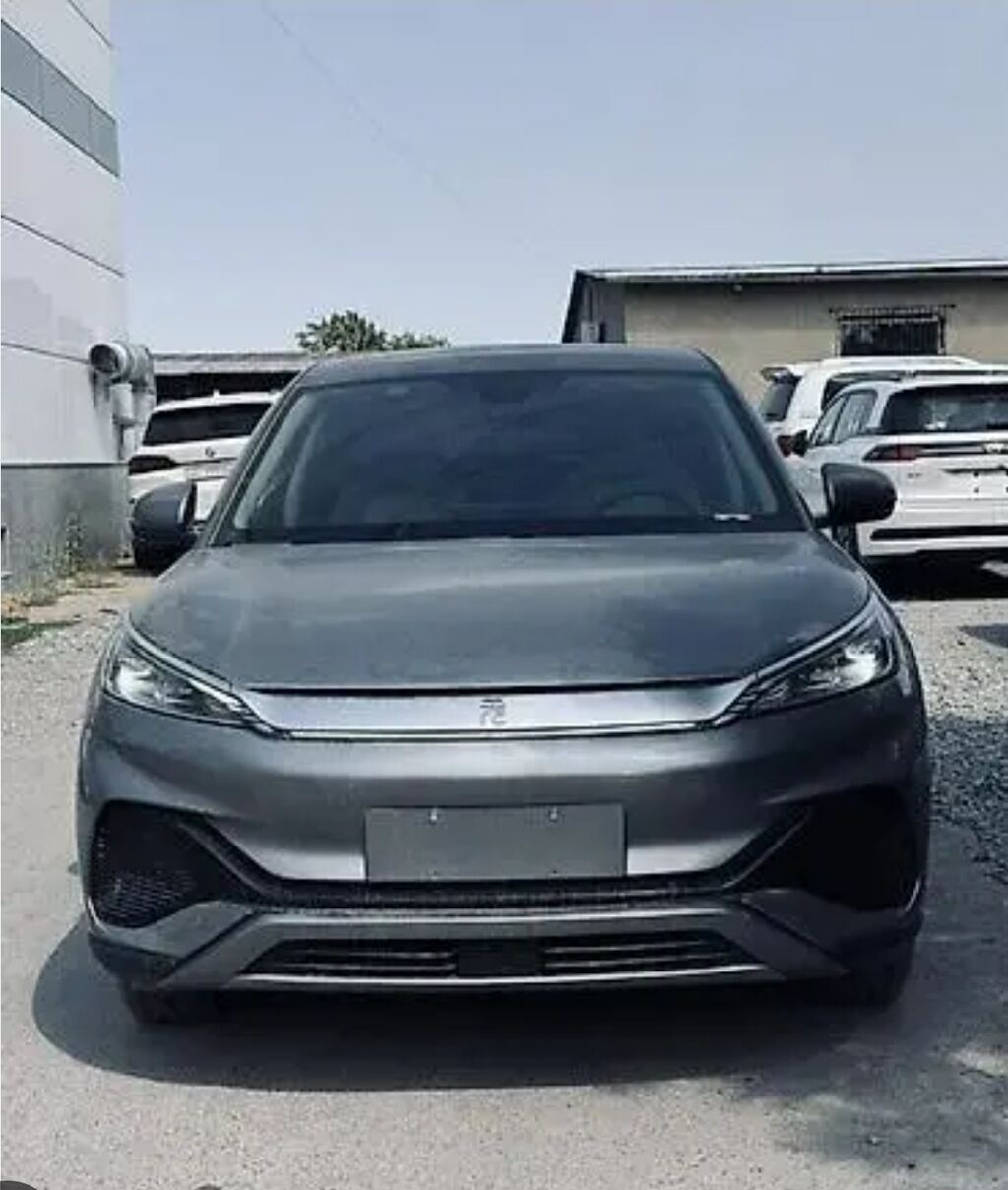 BYD Tang: 2022 г., Электромобиль, Кроссовер: фото 2