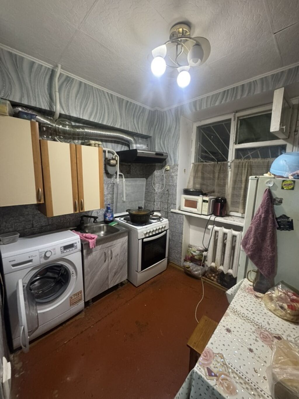 2 комнаты, 46 м², ТЦ Весна Индивидуалка, 1 этаж, Старый ремонт: фото 7