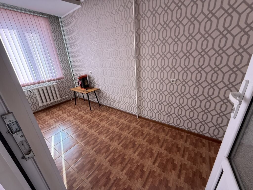 Офисные помещения с мебелью 70м2 РЕЗИДЕНЦИЯ 9 УЛИЦА, 1 ДОМ -: фото 3