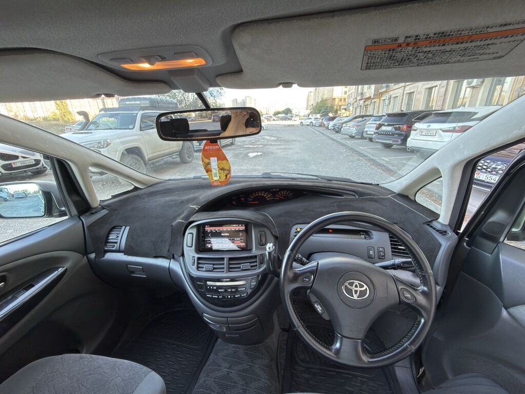Toyota Estima: 2004 г., 3 л, Автомат, Бензин, Минивэн: фото 8