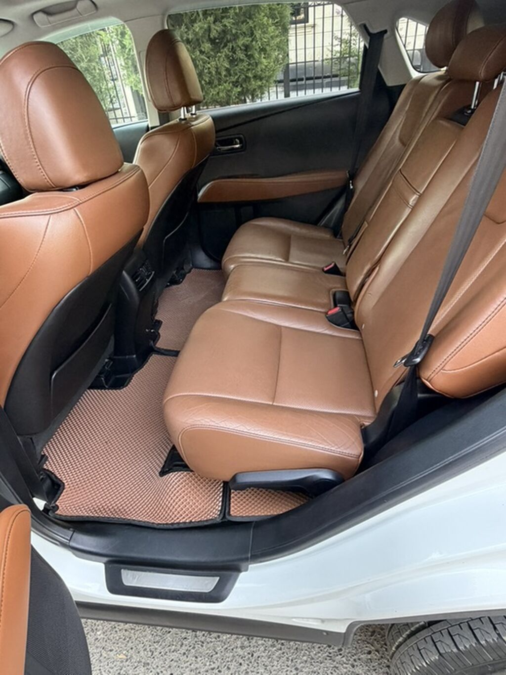 Lexus RX 350, 2013 г., 3.5 л, автомат, бензин: фото 7