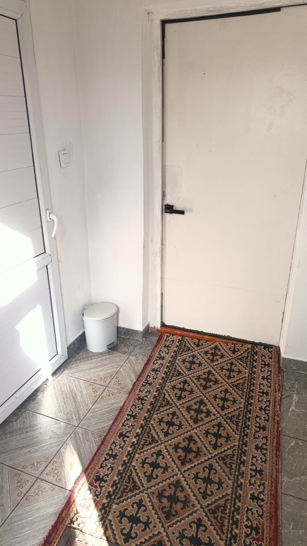45 м², 3 комнаты, Аска-Таш ж/м, Без животных: фото 3
