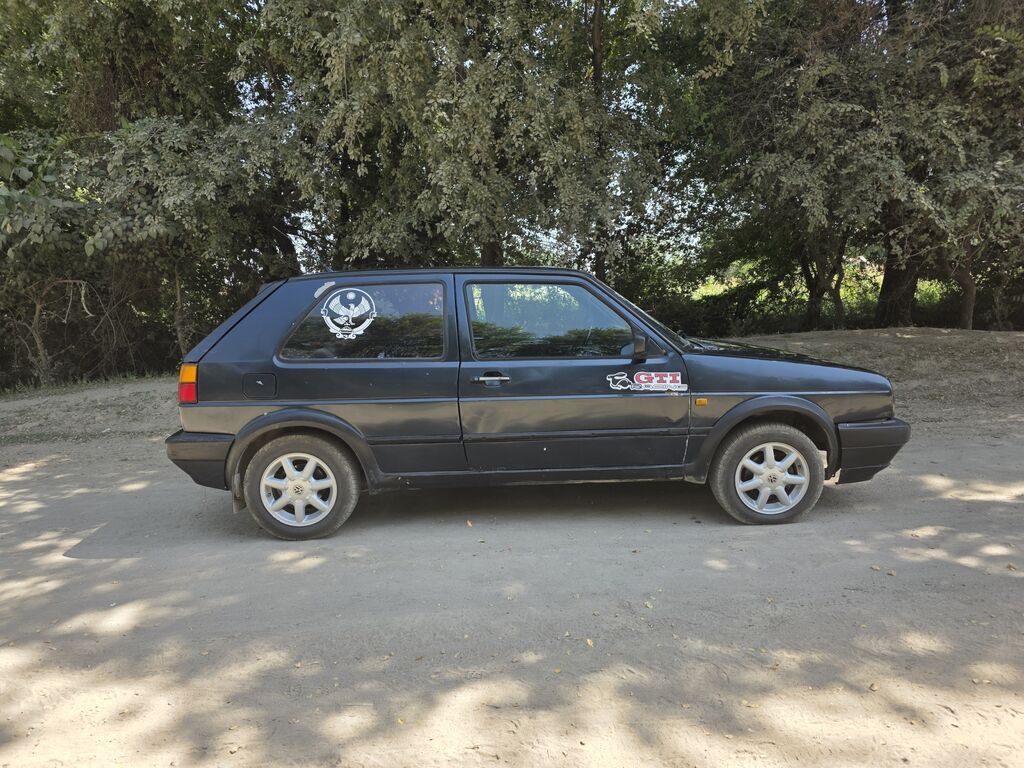 Volkswagen Golf GTI: 1991 г., 1.8 л, Механика, Бензин: фото 3