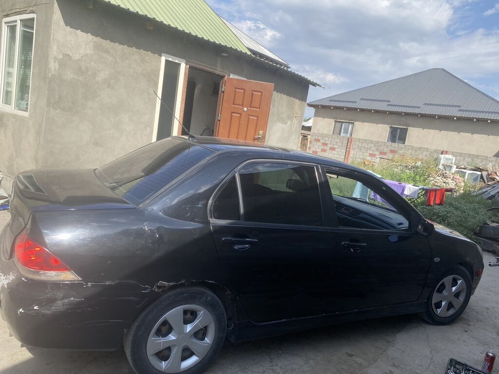 Mitsubishi Lancer: 2004 г., 1.6 л, Механика, Бензин, Седан: фото 7