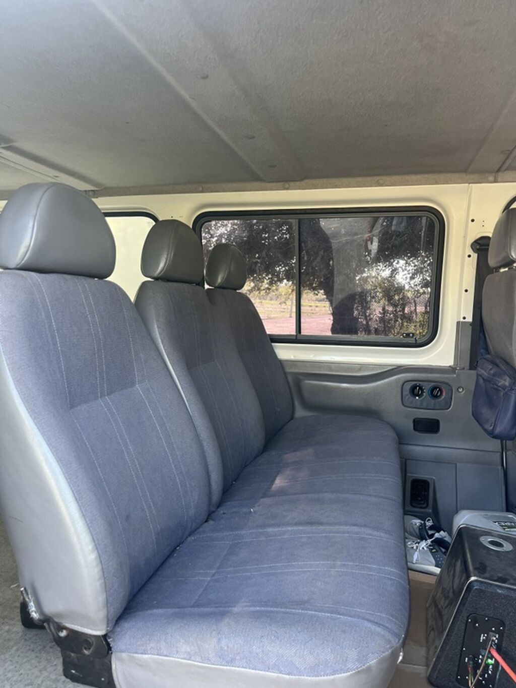 Ford Transit: 2000 г., 2.5 л, Механика, Дизель, Фургон: фото 7