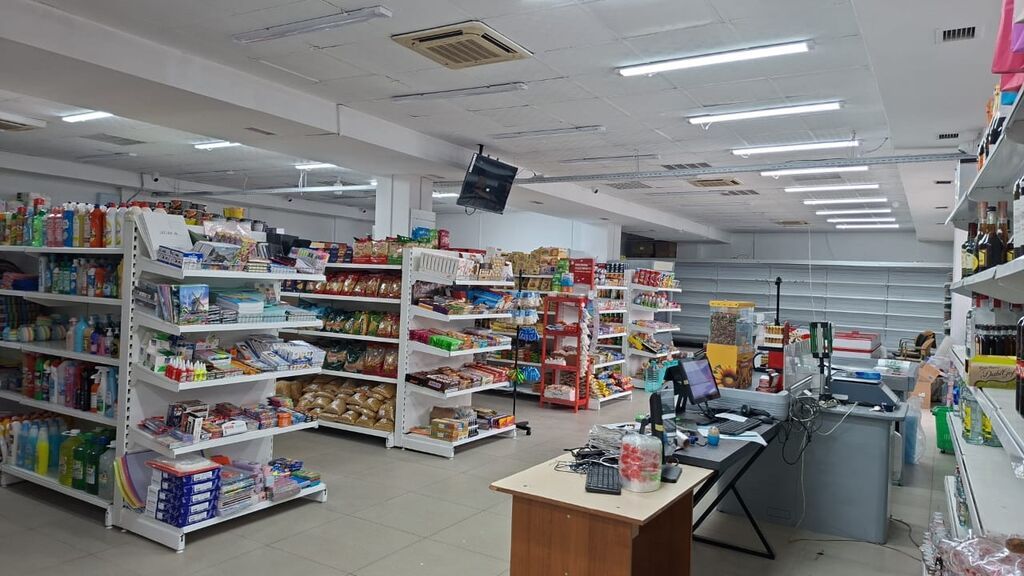 Требуются продавцы-девушки в продуктовый магазин: фото 2