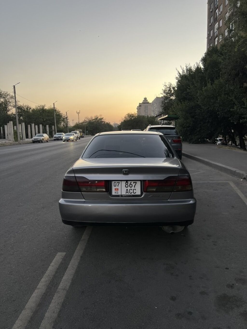 Honda Accord: 2001 г., 1.8 л, Автомат, Бензин, Седан: фото 2