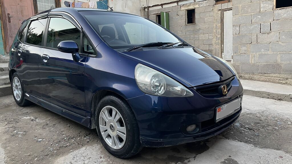 Продам Honda Fit 2003 г., 1.3 л, автомат: фото 5