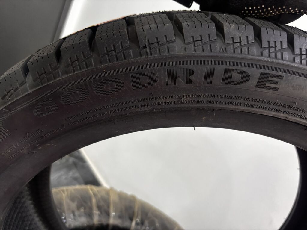 Шины 225 / 45 / R 19, Зима, Новый, Комплект, Легковые, Китай, Goodride: фото 4