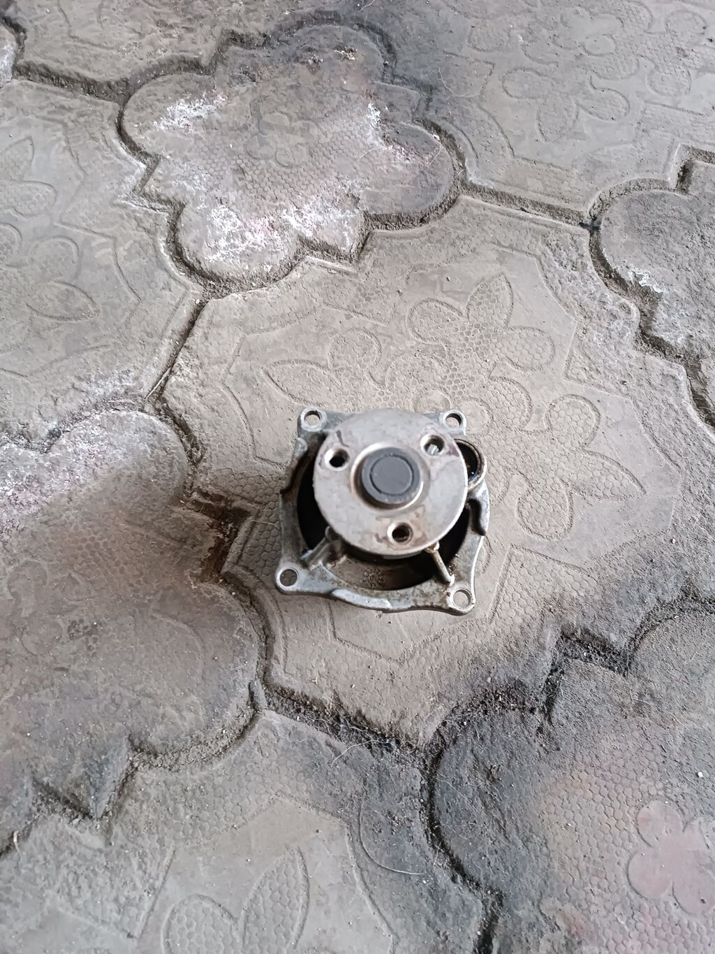 Помпа на форд Маверик | Договорная | Помпы Бишкек ᐈ lalafo.kg | 31 Март ...