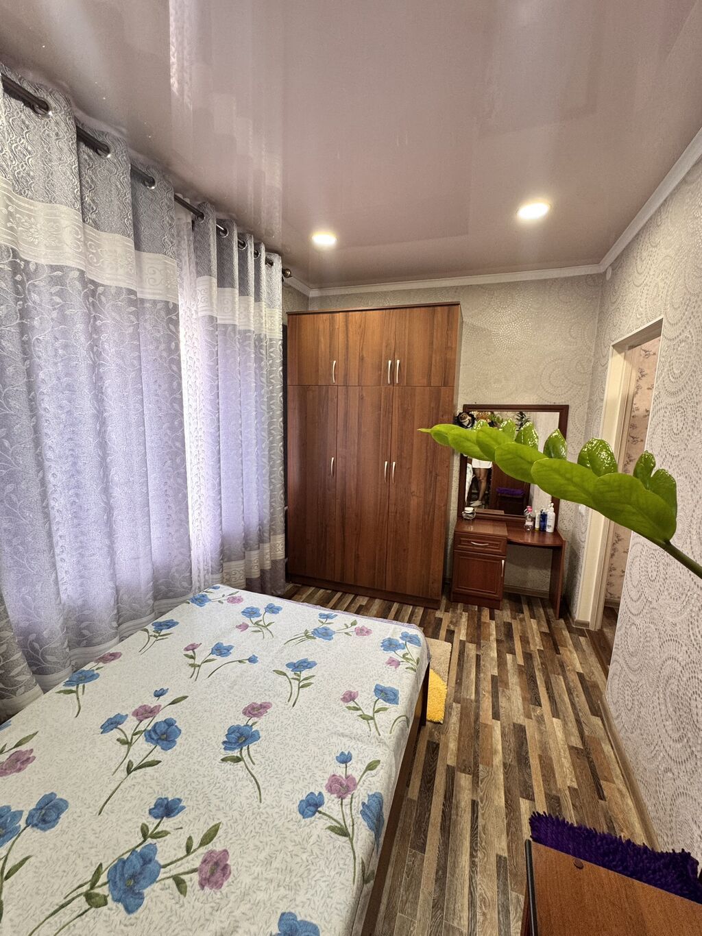 Продаю дом в Токмоке 5.5 сотки Общая площадь 99 кв м 5 комнат кухня: фото 5