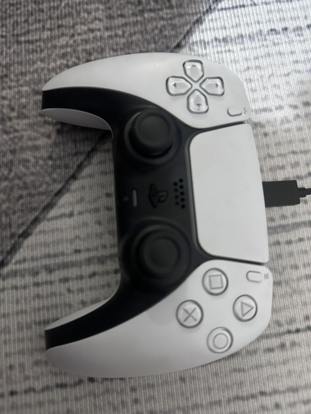 Игровая консоль Sony PlayStation 5 (PS5) - Версия с накопителем 1 ТБ: фото 3