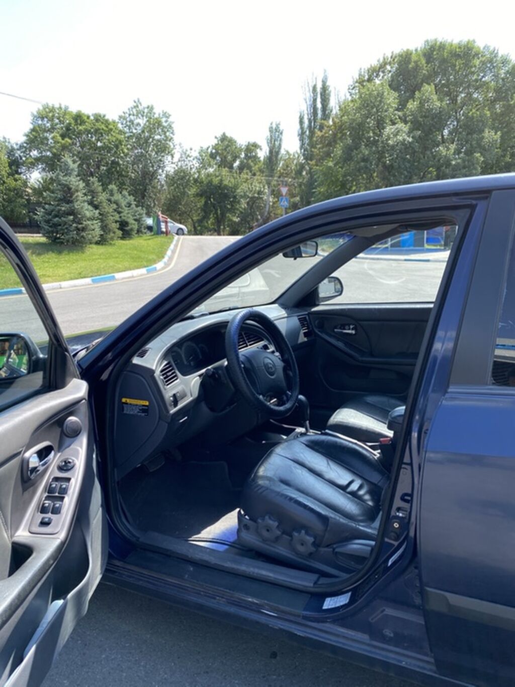 Hyundai Elantra: 2003 г., 2 л, Автомат, Газ, Седан: фото 3