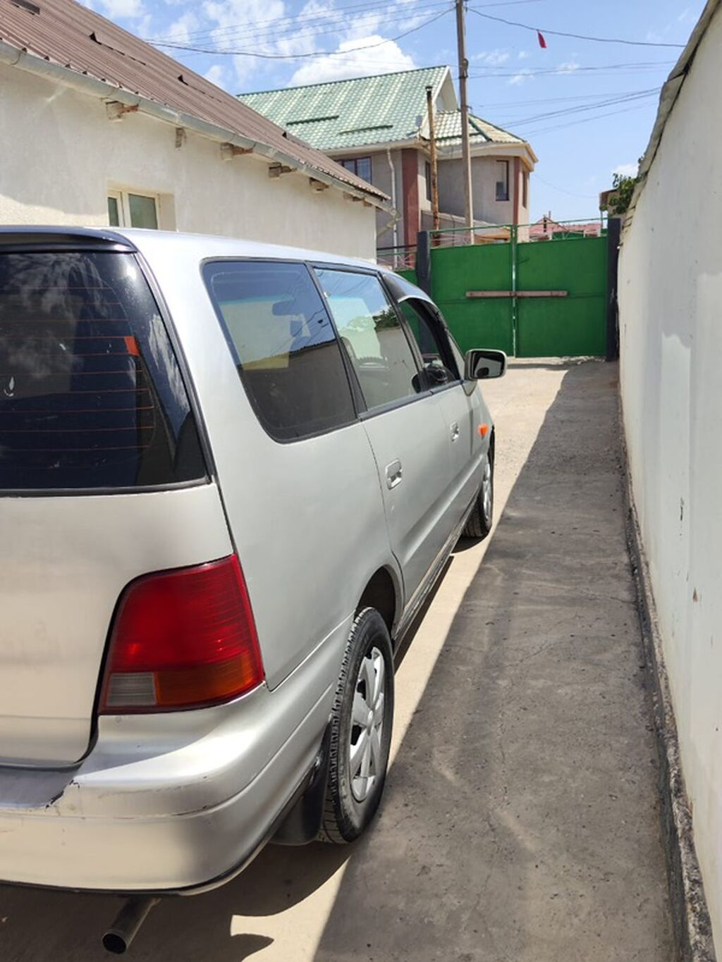 Honda Odyssey 1996 г., 2.3 л, автомат, бензин: фото 4