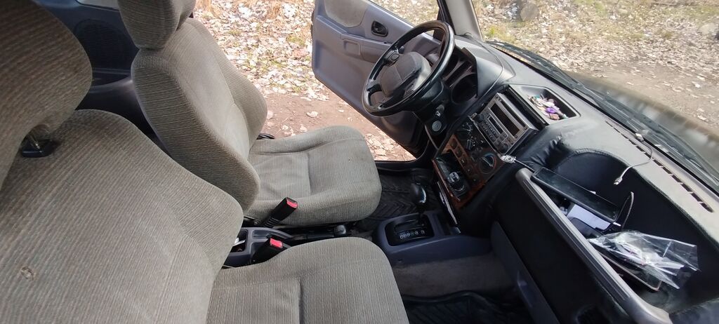 Mitsubishi Pajero Junior: 1996 г., 1.1 л, Автомат, Бензин, Внедорожник: фото 7