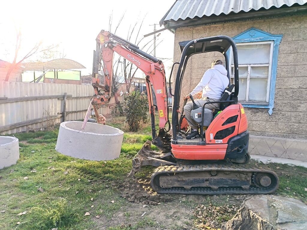 Услуги экскаватора | Выкорчевывание пней, Траншеи, Котлованы: фото 3