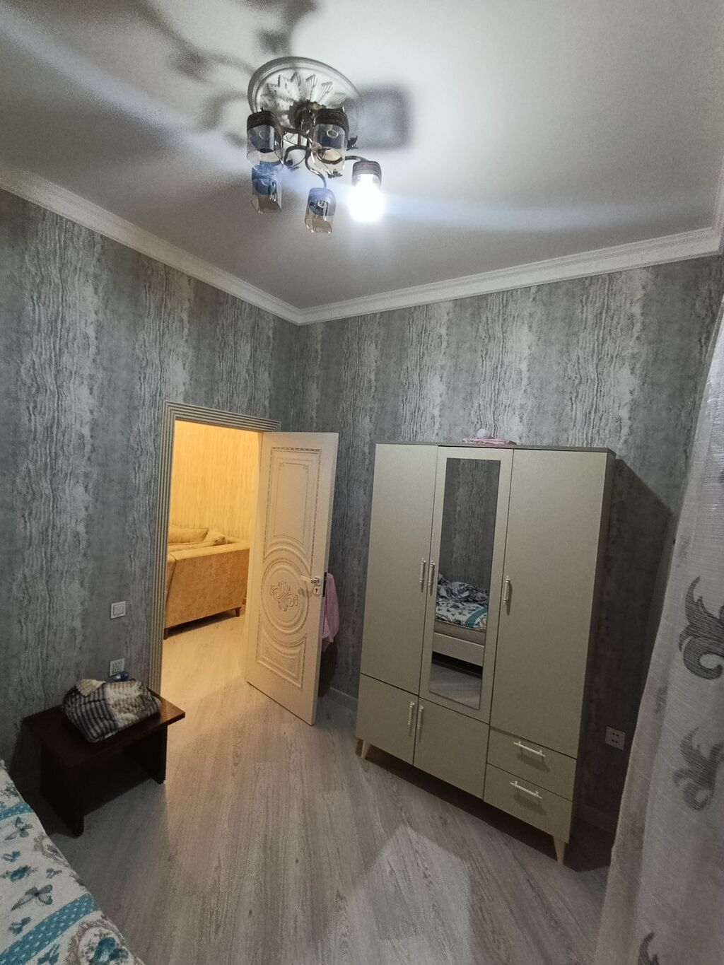5 otaqlı, 130 kv. m, Kredit yoxdur, Yeni təmirli