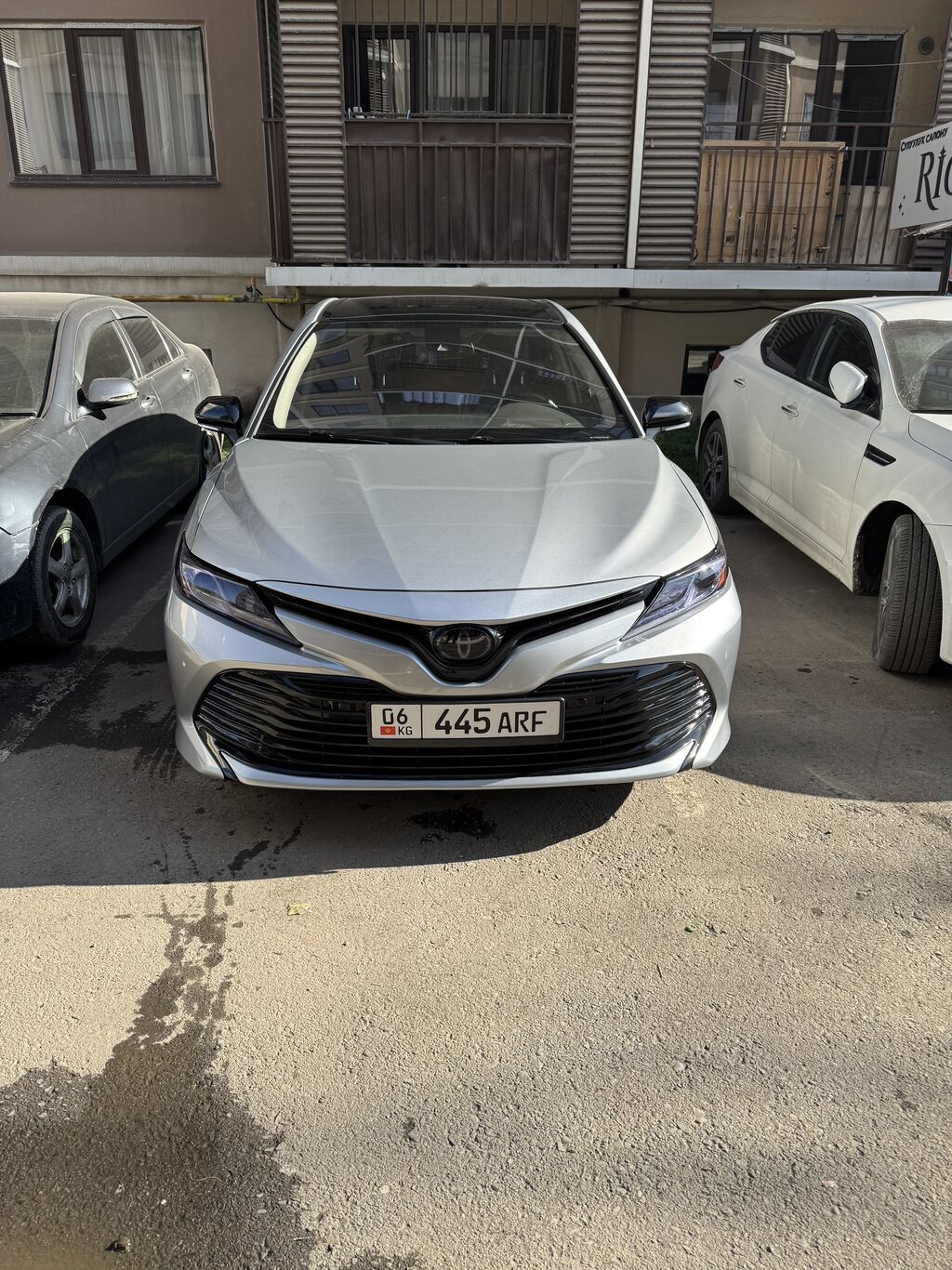 Toyota Camry: 2017 г., 2.5 л, Автомат, Бензин, Седан: фото 3