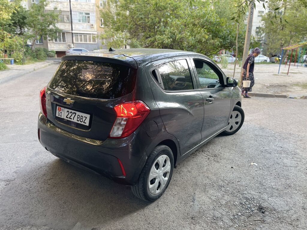 Chevrolet Spark: 2021 г., 1 л, Вариатор, Бензин, Хэтчбэк: фото 6
