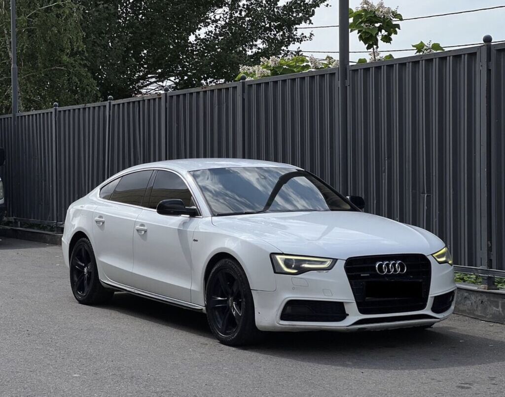 Audi A5: 2012 г., 3 л, Автомат, Бензин, Лифтбек: фото 1