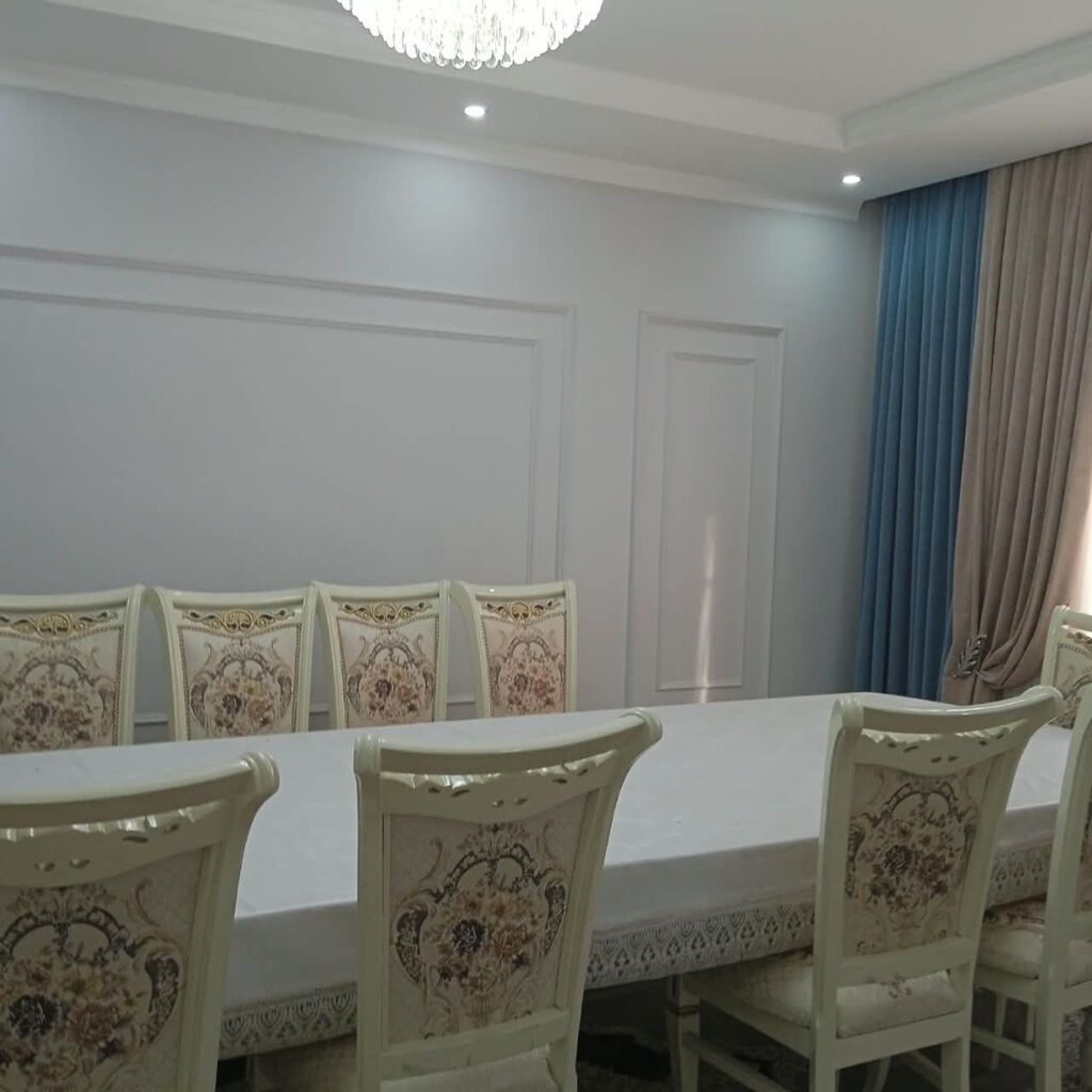 240 м², 4 комнаты: фото 4