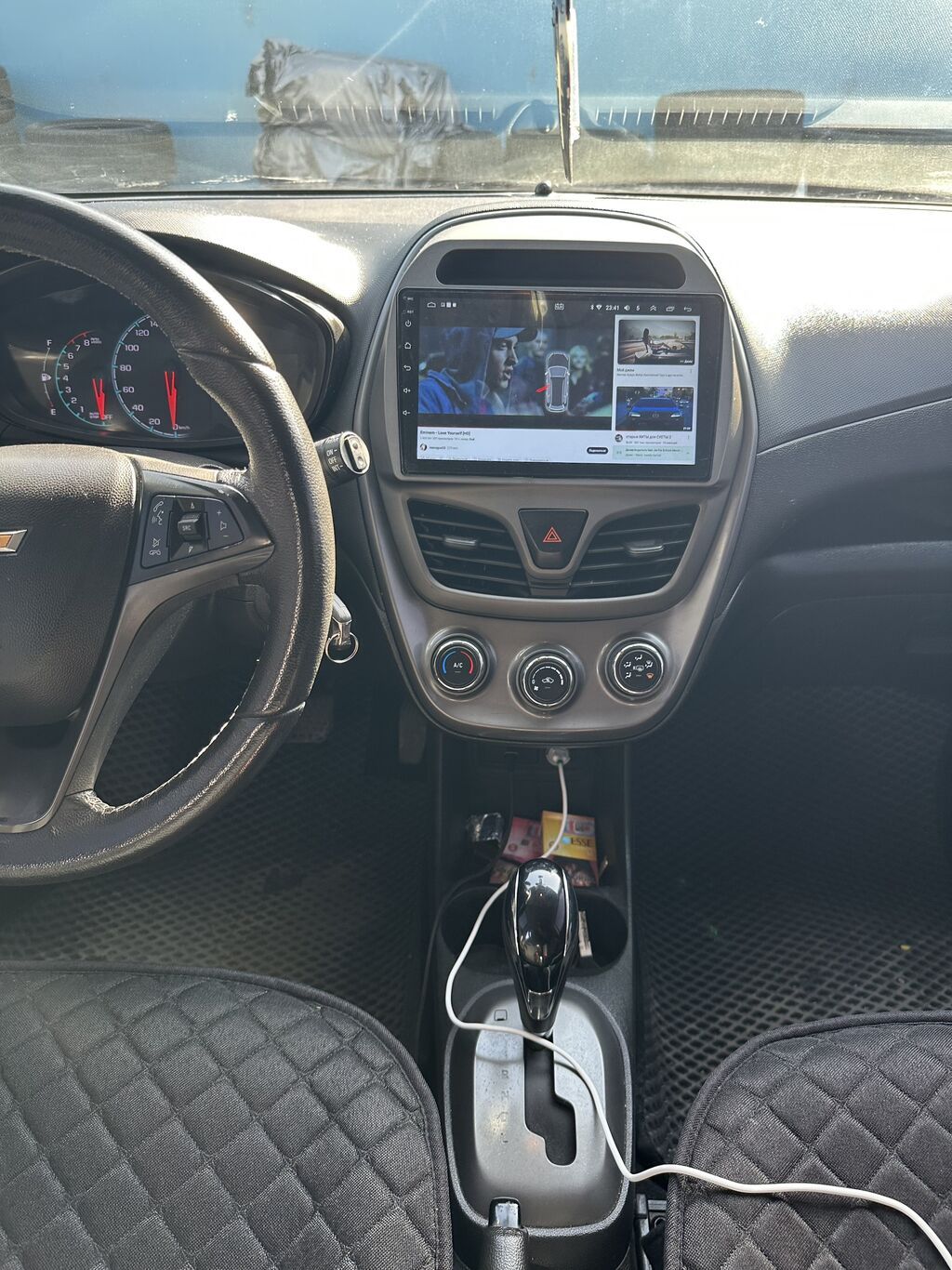 Chevrolet Spark: 2018 г., 1 л, Вариатор, Бензин, Хэтчбэк: фото 6