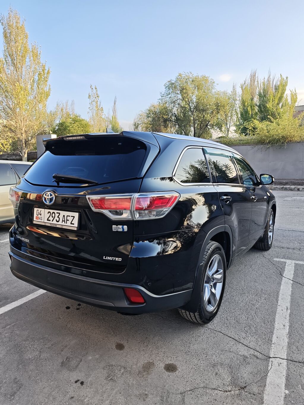 Toyota Highlander: 2015 г., 3.5 л, Вариатор, Гибрид, Кроссовер: фото 3