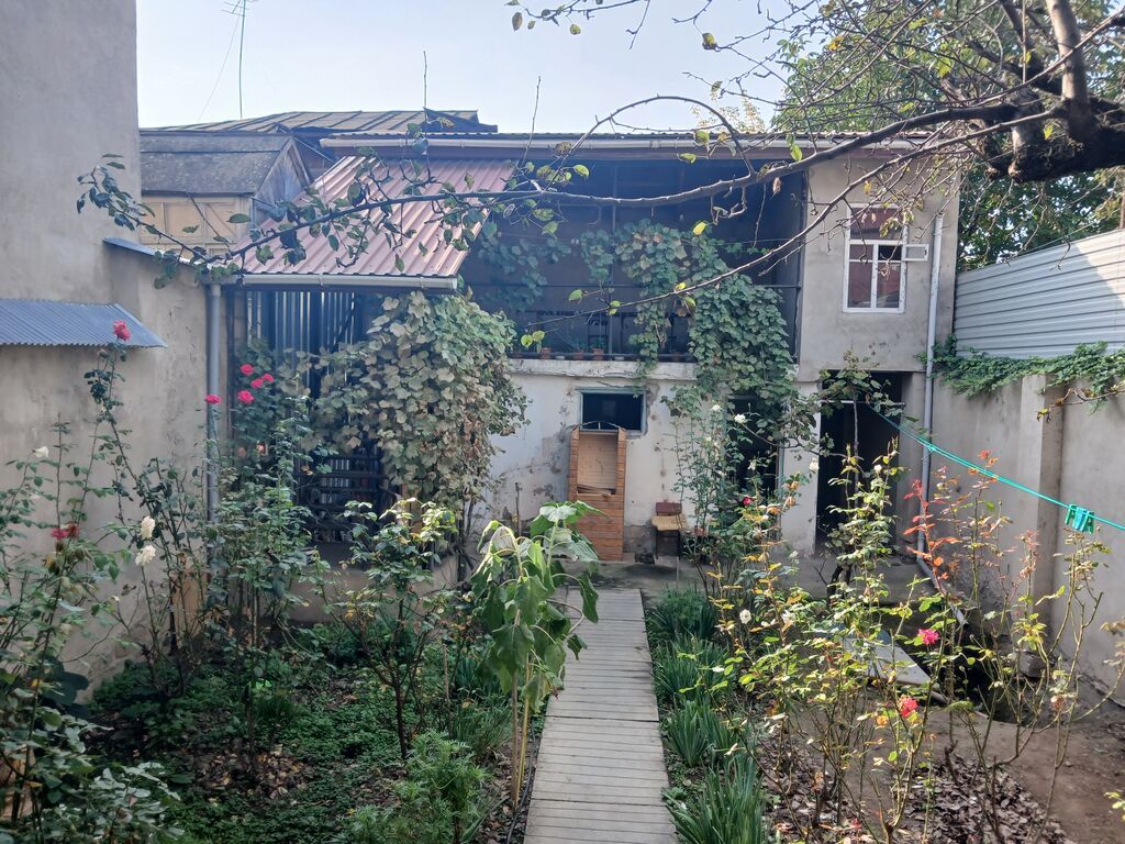4 otaqlı, 128 kv. m, Kredit yoxdur, Orta təmir
