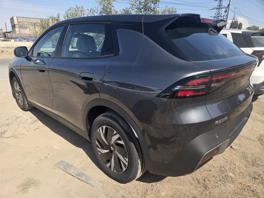 Changan Qiyuan Q05: 2026 г., Автомат, Электромобиль, Хэтчбэк: фото 3