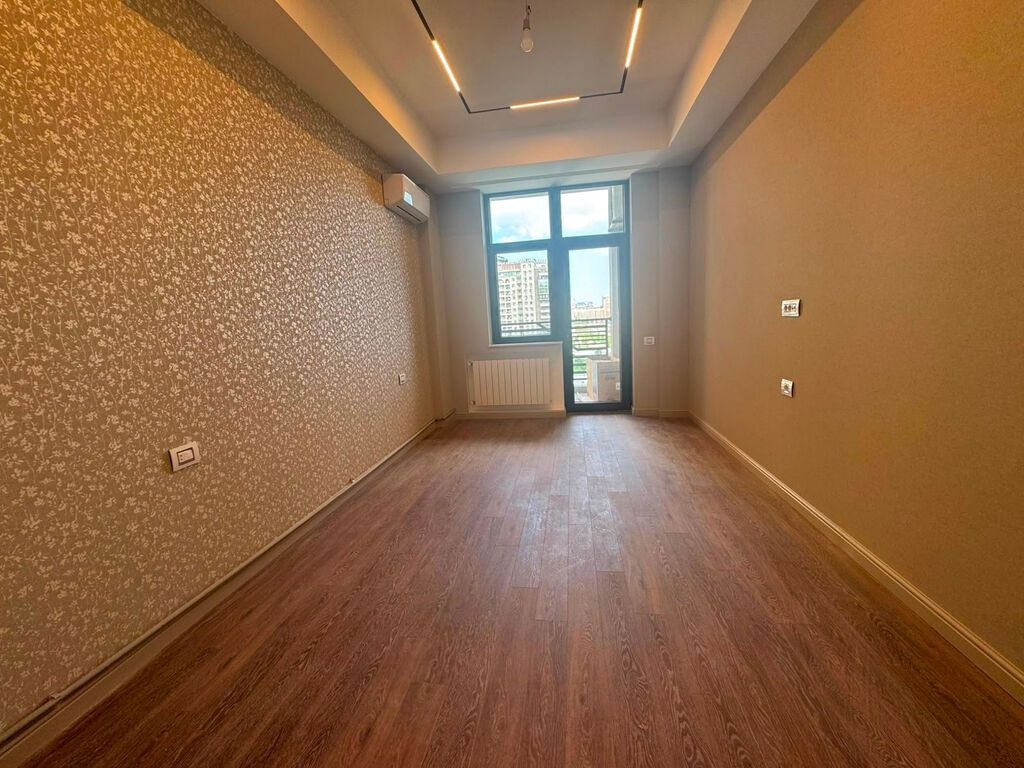 2 otaqlı, Yeni tikili, 83 kv. m