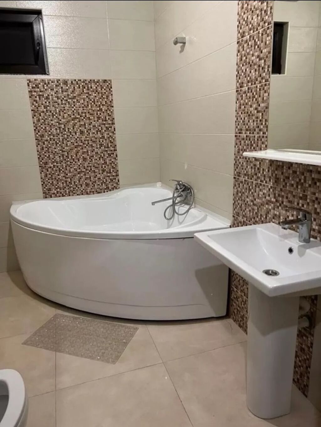 400 м², 6 комнат и более: фото 3
