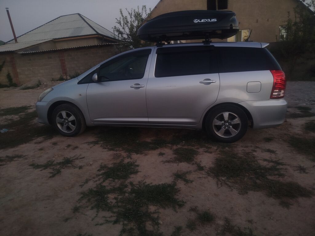 Toyota WISH: 2003 г., Универсал: фото 4