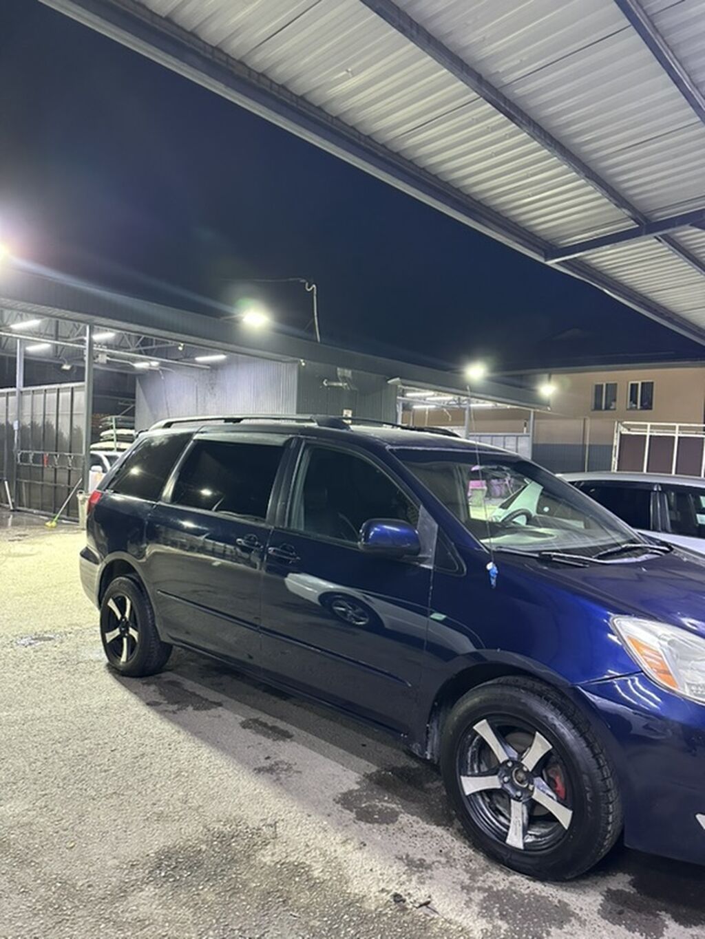 Toyota Sienna: 2005 г., 3.3 л, Автомат, Газ, Минивэн: фото 4