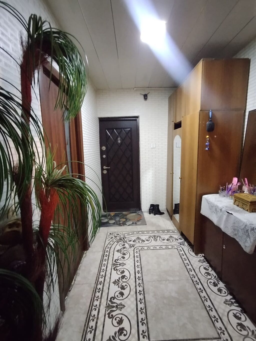 Bakı, 4 otaqlı, Köhnə tikili, 82 kv. m