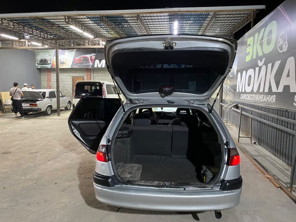 Toyota Avensis: 2002 г., 2 л, Механика, Дизель, Универсал: фото 3