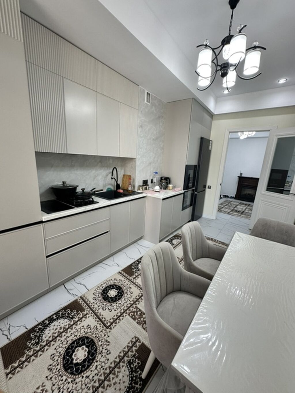 3 комнаты, 121 м², Ала-Арча ТРЦ Элитка, 5 этаж, Дизайнерский ремонт: фото 3