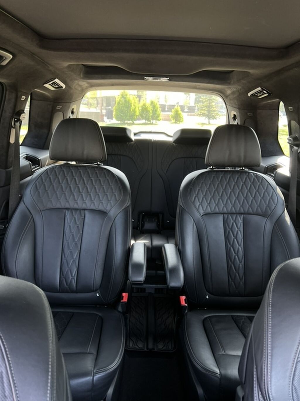 BMW X7: 2023 г., 4.4 л, Автомат, Бензин, Внедорожник: фото 8