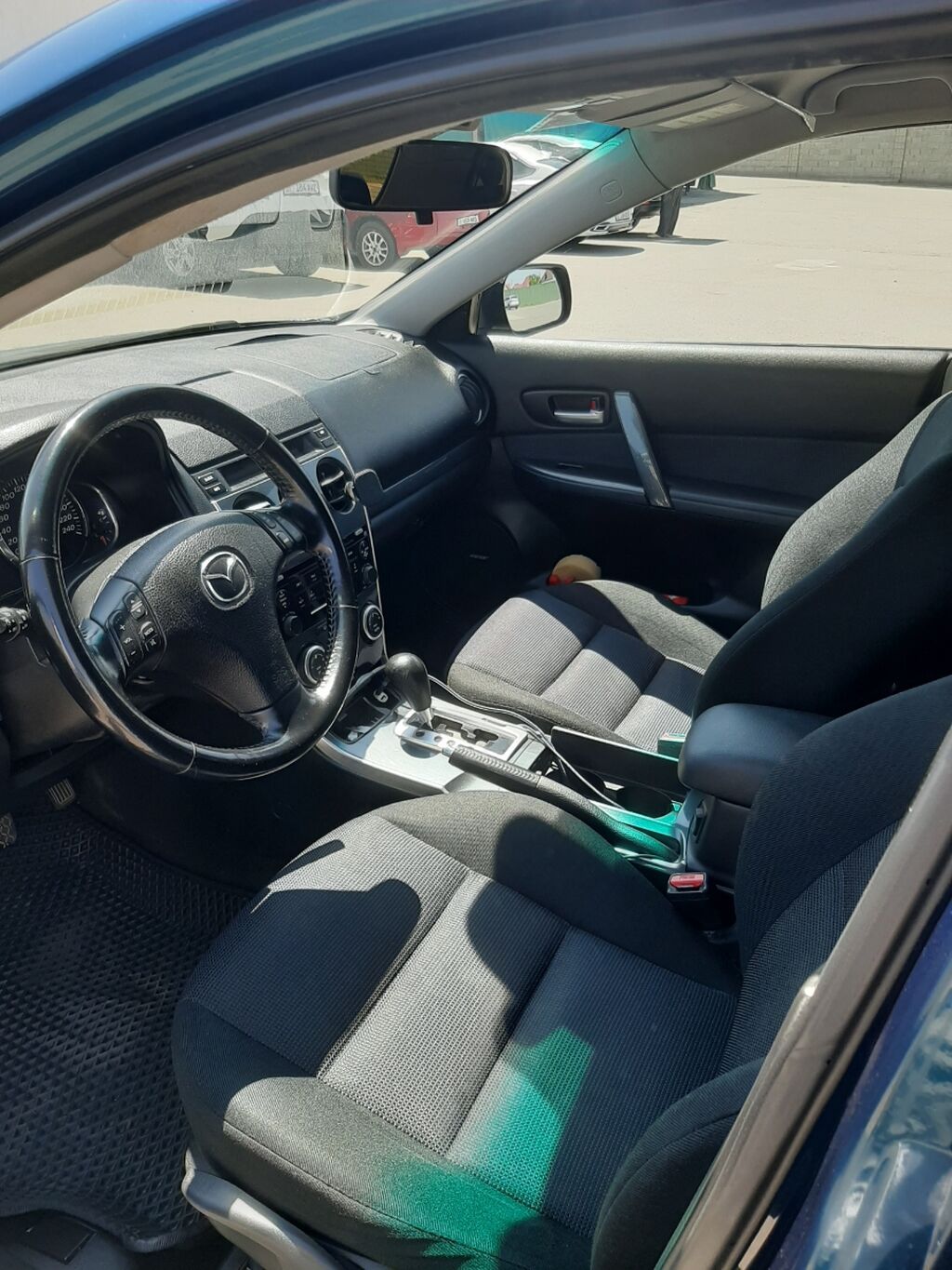 Mazda 6: 2005 г., 2 л, Автомат, Бензин, Седан: фото 8