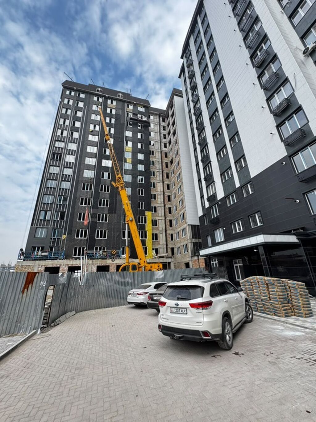 Продается 1 комнатная квартира Район Кок Жар по улице Ак Кайын 1а СК