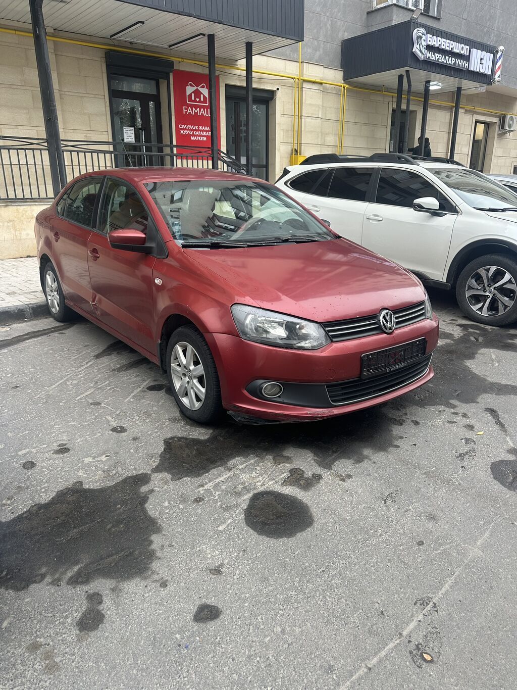Volkswagen Polo: 2012 г., 1.6 л, Автомат, Бензин, Седан: фото 2