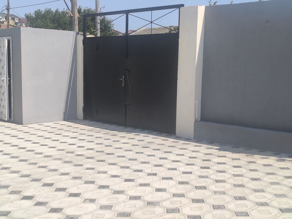 3 otaqlı, 100 kv. m, Yeni təmirli