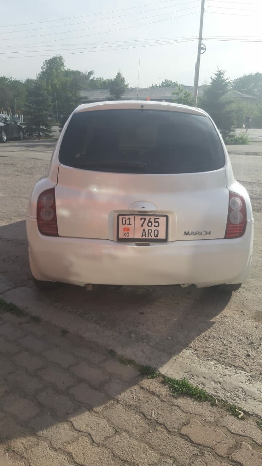Nissan March: 2003 г., 1.3 л, Автомат, Бензин, Хэтчбэк: фото 2