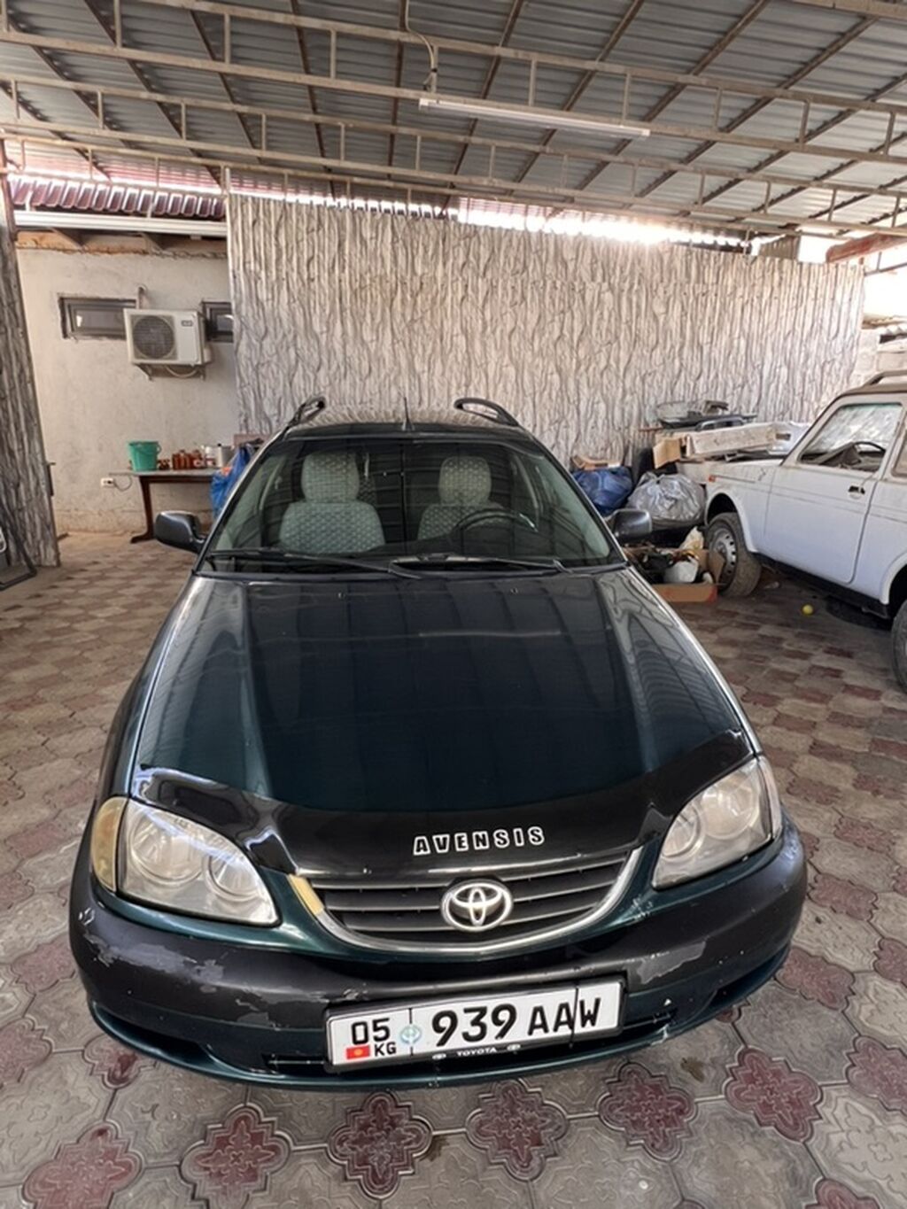 Toyota Avensis: 2001 г., 1.8 л, Механика, Бензин, Универсал: фото 5